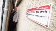 Mažas Vokietijos miestelis didžiuojasi savo siauriausia pasaulyje gatve, kurios plotis vos 31 centimetras. Ši gatvė oficialiai pripažinta siauriausia pasaulio gatve […]