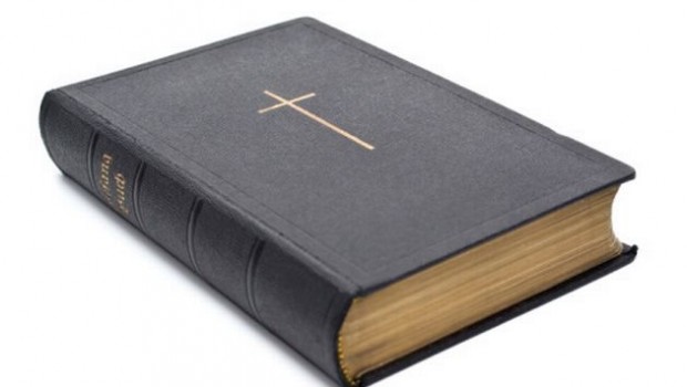   1. Biblija – parduota 6 milijardai kopijų 2. Kinijos pirmininko Mao citatos - komunistinės Kinijos skaitomiausia visų laikų knyga. […]