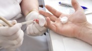 Darytis kraujo tyrimus yra tekę tikrai visiems. Įprastai prieš šią procedūrą gydytojas leidžia pasirinkti ranką iš kurios imti kraujo mėginį, […]